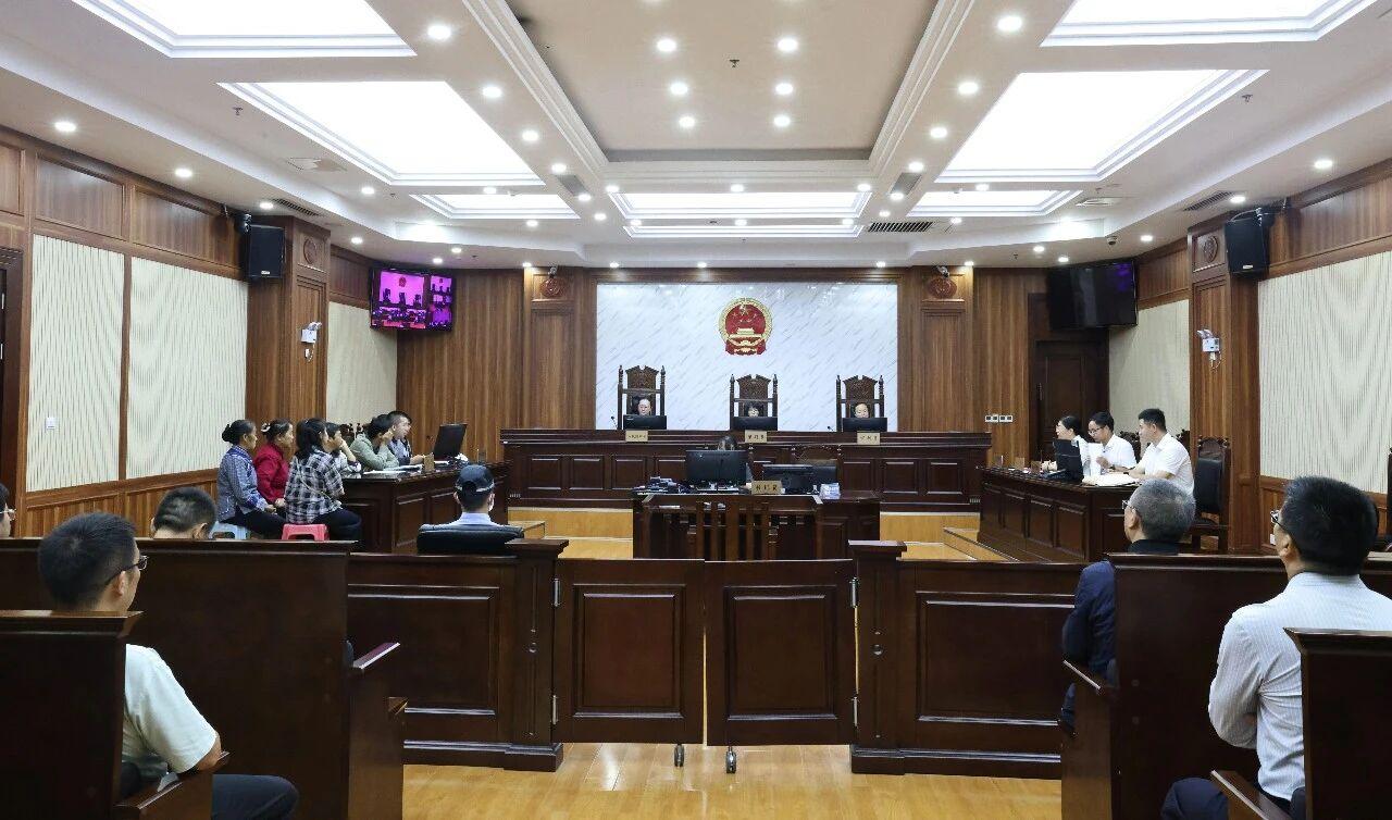 圖1 庭審現(xiàn)場(chǎng).jpg